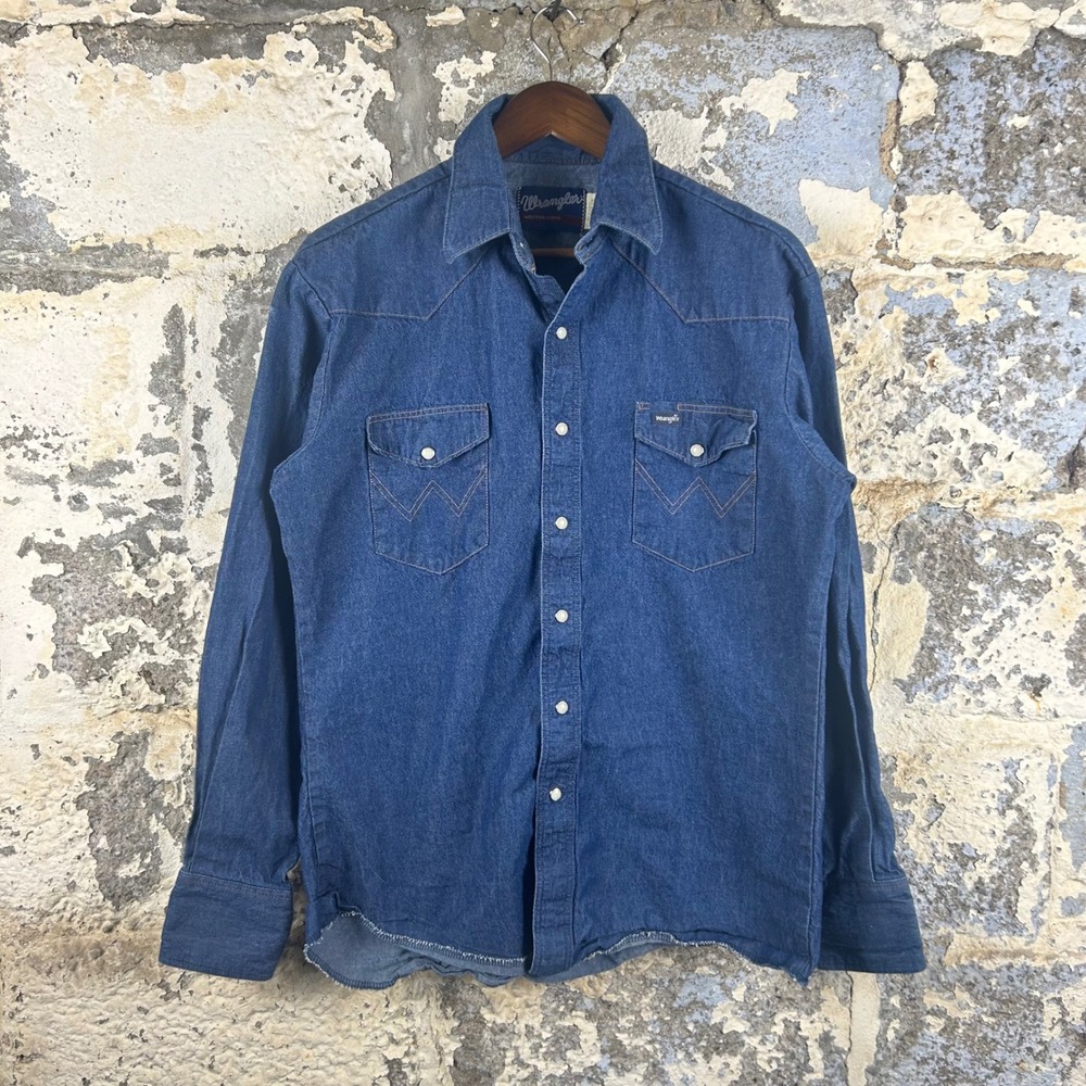 Vintage Wrangler Western Denim Shirt Mens Medium Long Sleeve Pearl Snap Front